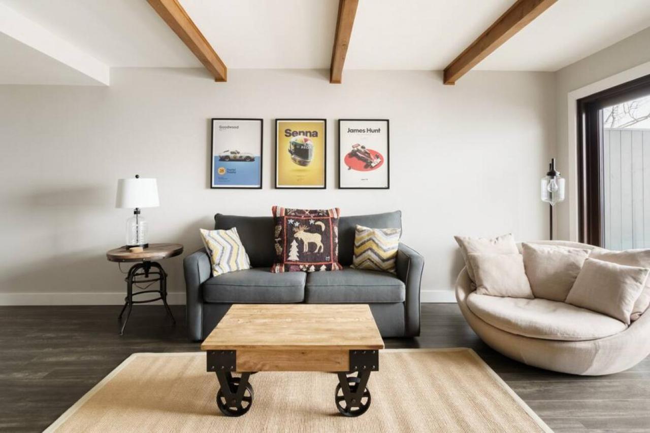 Luxury With Rustic Minimalist Style Hébergement de vacances *